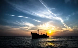 جزیره کیش | کشتی یونانی