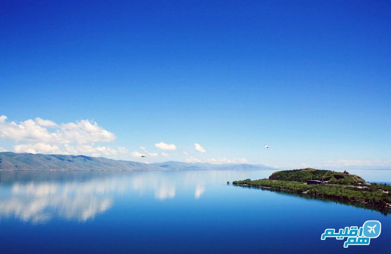 دریاچه سوان
