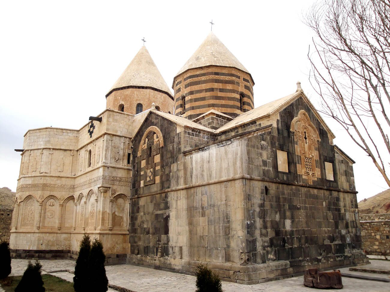 صومعه تادئوس در آذربایجان غربی 1