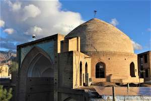 1200px-مسجد_ششناو مکان های دیدنی تفرش