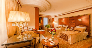 هتل 5 ستاره قصر طلایی