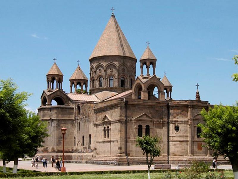 کلیسای جامع اچمیادزین