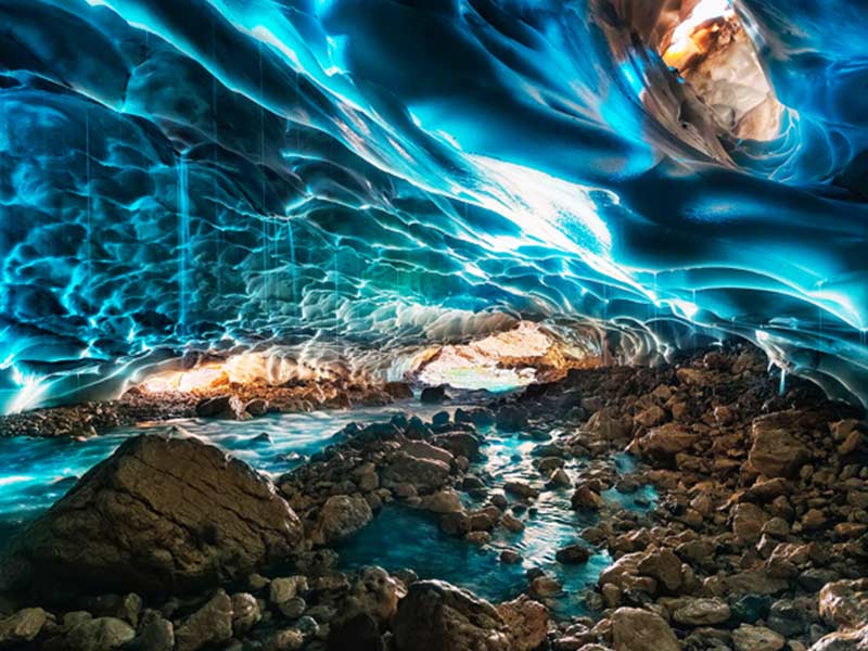 غار یخی چما 