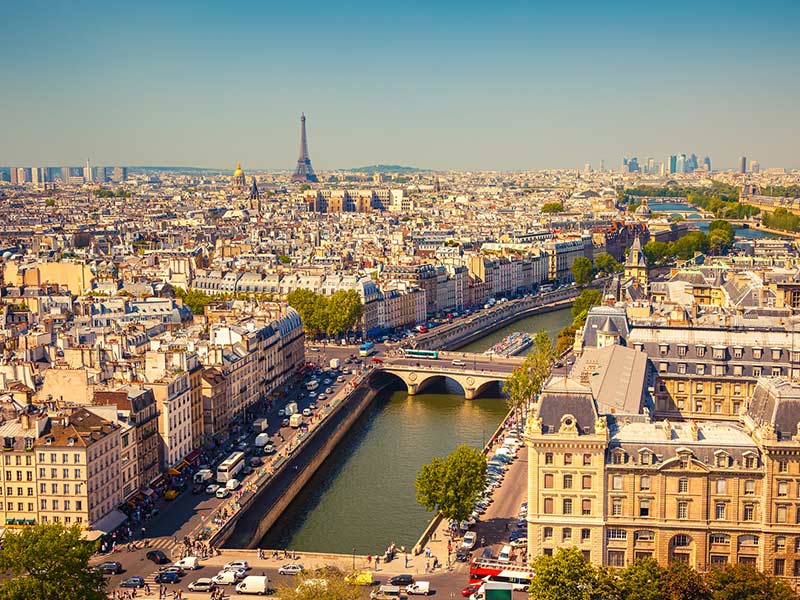 سفر ارزان به پاریس با 9 روش عالی 