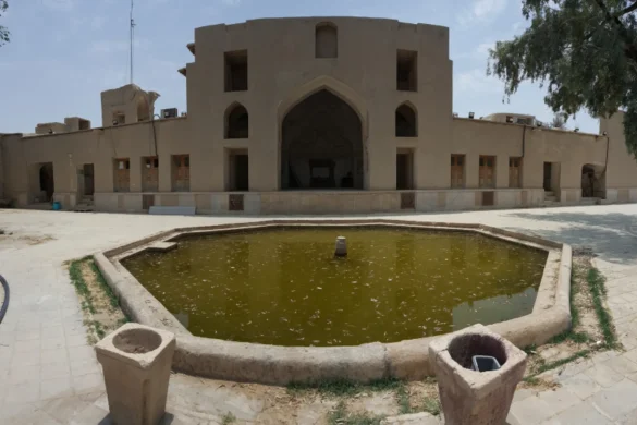 عمارت باغ نشاط لار