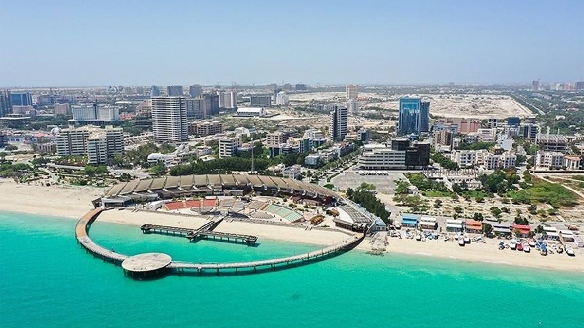 تعطیلات بهمن را برای سفر به کیش را از دست ندهید 2 چرا تعطیلات بهمن بهترین فرصت برای سفر به کیش است