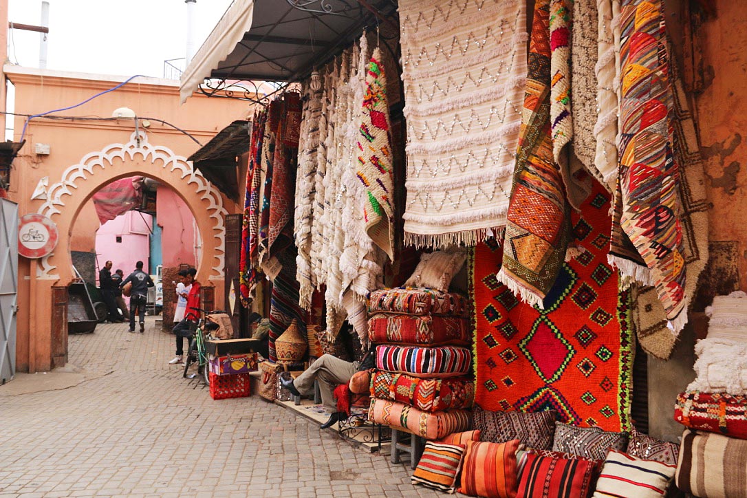 souk medina carpets marrakech morocco 1