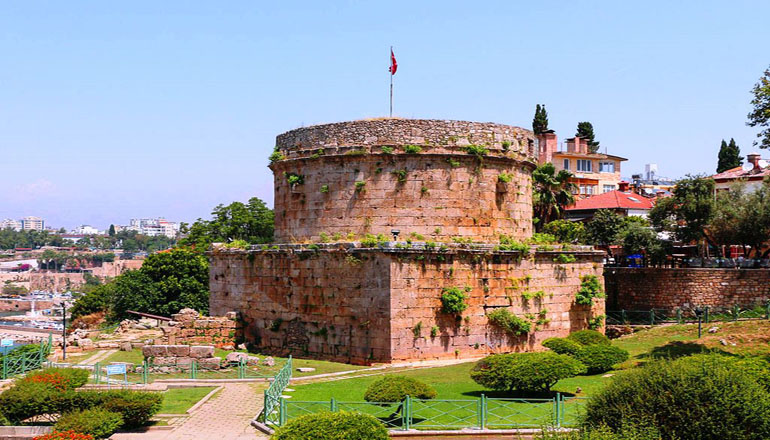 قلعه رومی آنتالیا