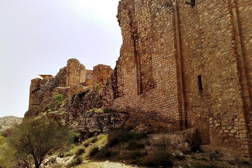 قلعه دختر فیروزآباد