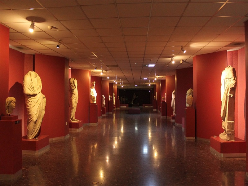 موزه باستان‌شناسی ازمیر