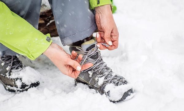 بهترین کفش کوهنوردی ایرانی مناسب زمستان