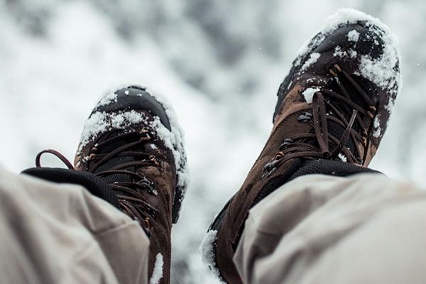 بهترین کفش کوهنوردی ایرانی مناسب زمستان