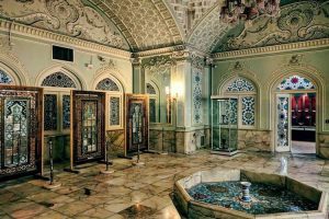 موزه آیینه و روشنایی یزد