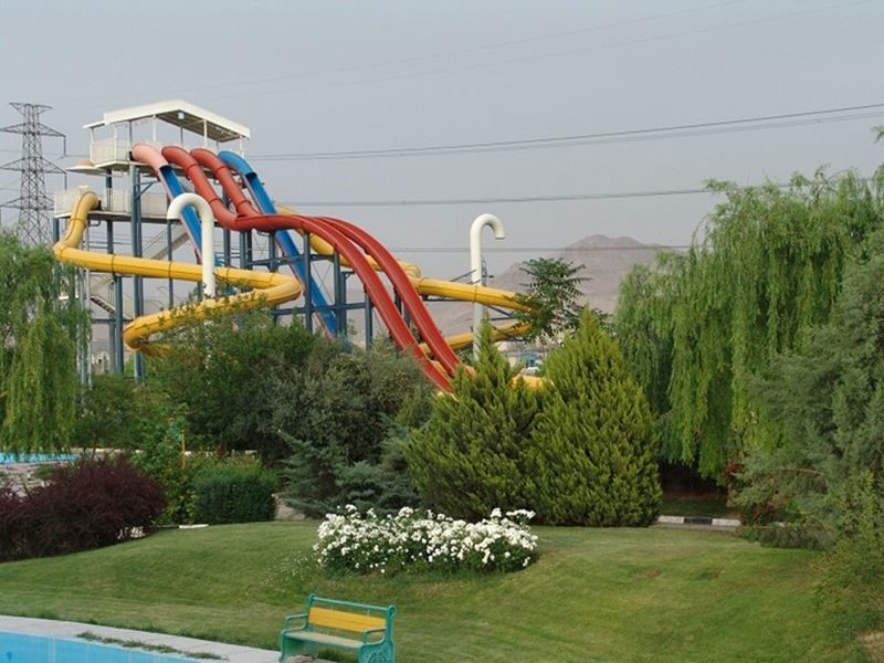 پارک آبی آزادگان تهران 