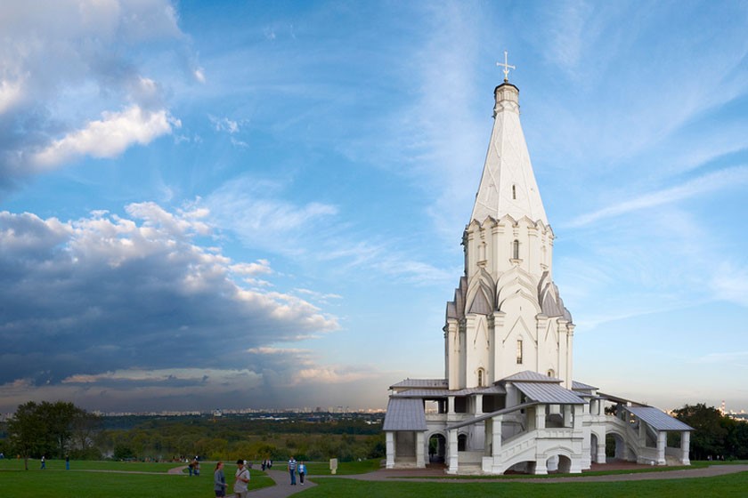 مکان‌های گردشگری اطراف کلیسای کولومنسکویه